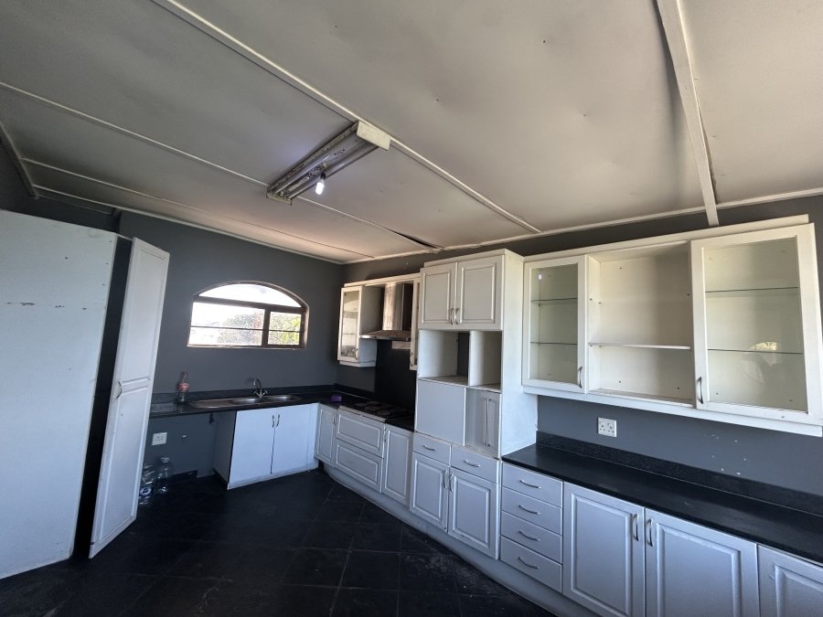 Commercial Property for Sale in Quigney Eastern Cape